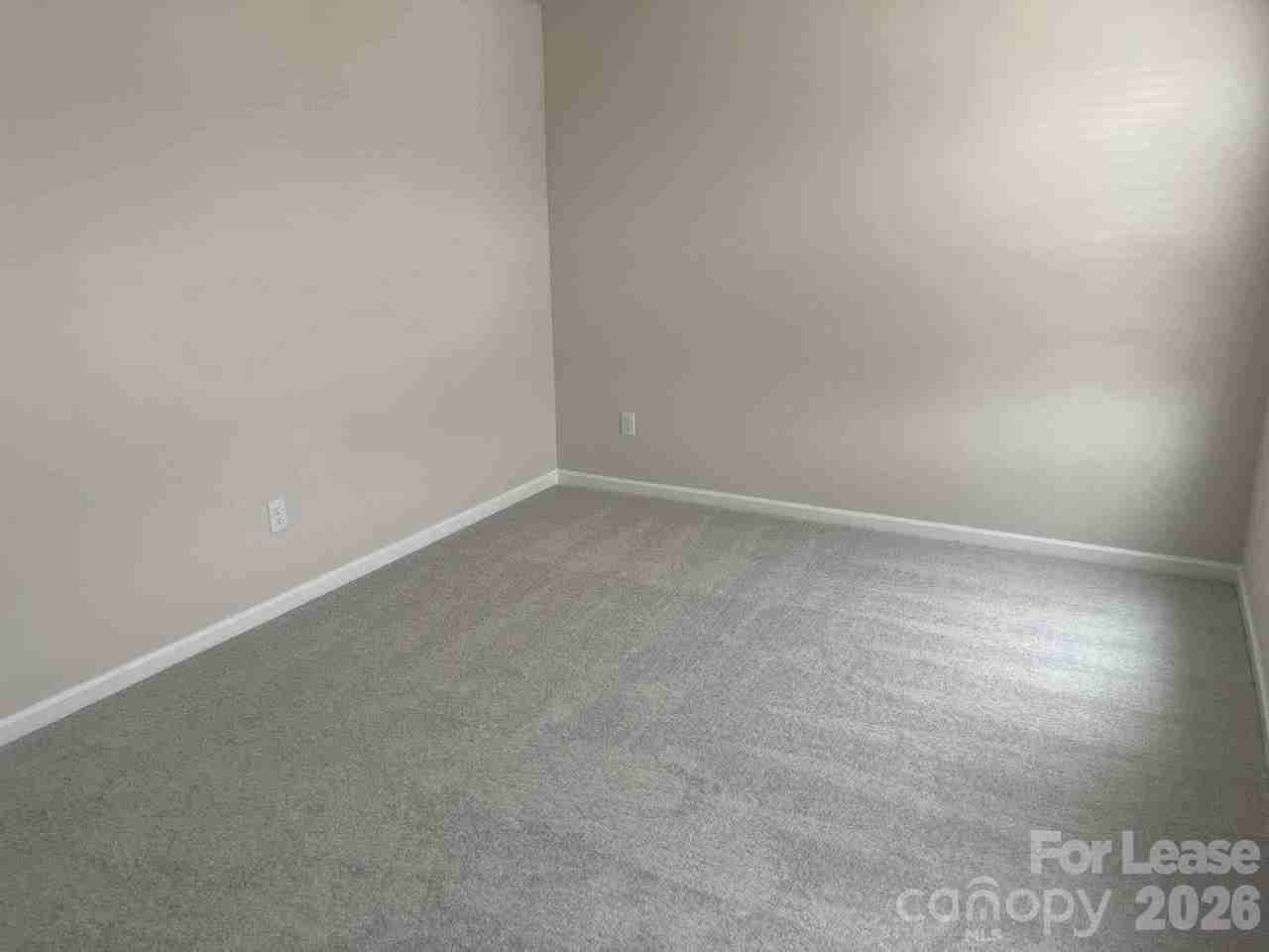 13304 Hampton Bay Ln - Photo 7 of 12
