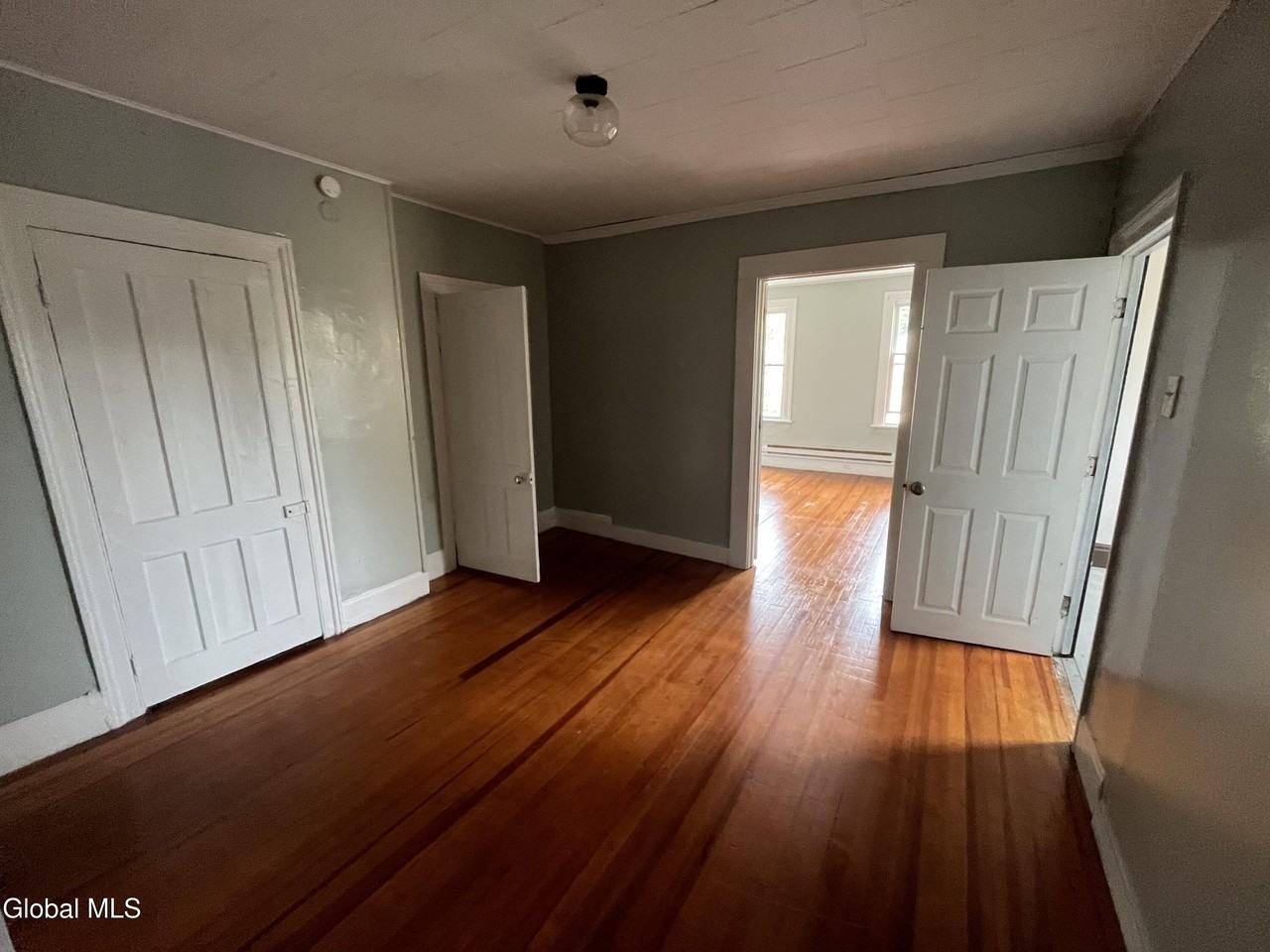 508 2nd St - Photo 5 of 20