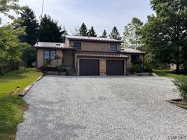 featured image of 216 Hastings St