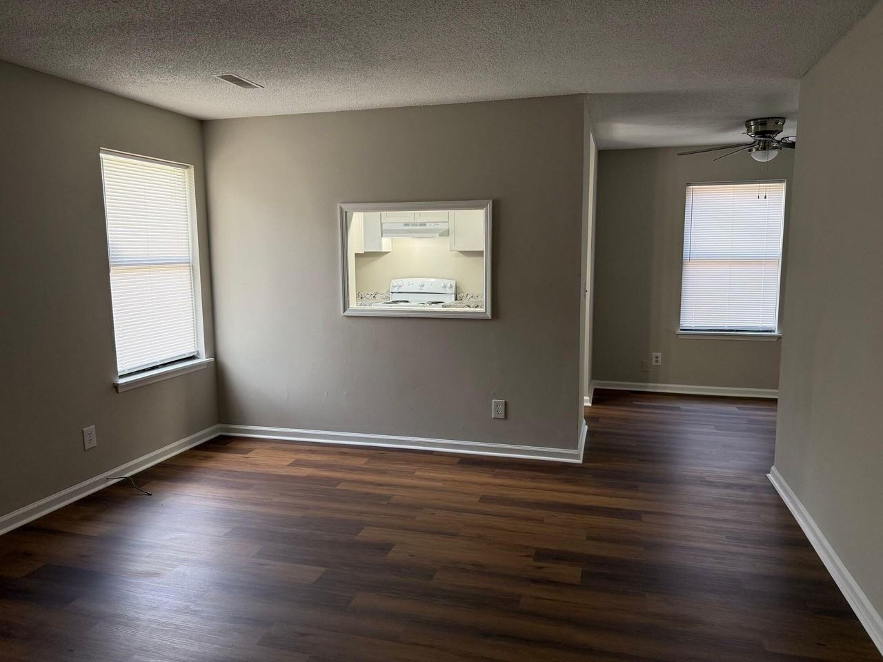 152 Dorchester Manor Blvd #A - Photo 5 of 18