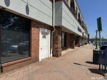1022 Main St #4 - Photo 1 of 1