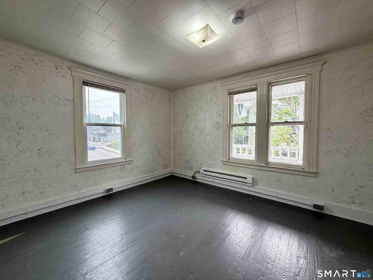 237 E Main St - Photo 6 of 13