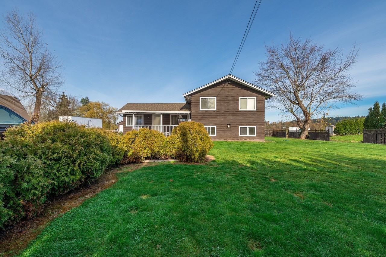 17023 88 Avenue - Photo 4 of 19
