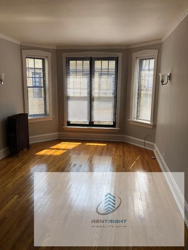 6364 N Hermitage Ave #6378-2 - Photo 3 of 13