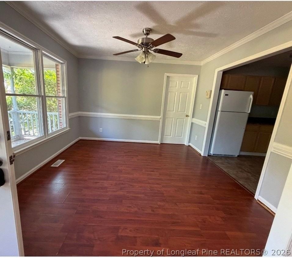 5190 Shoveler Ct - Photo 3 of 11
