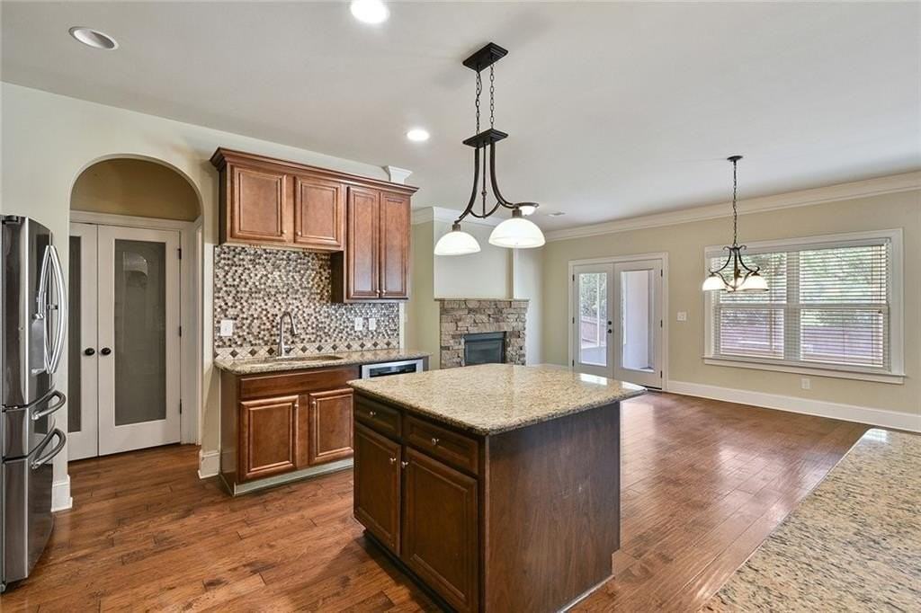 4530 Fernbrook Pl - Photo 4 of 27