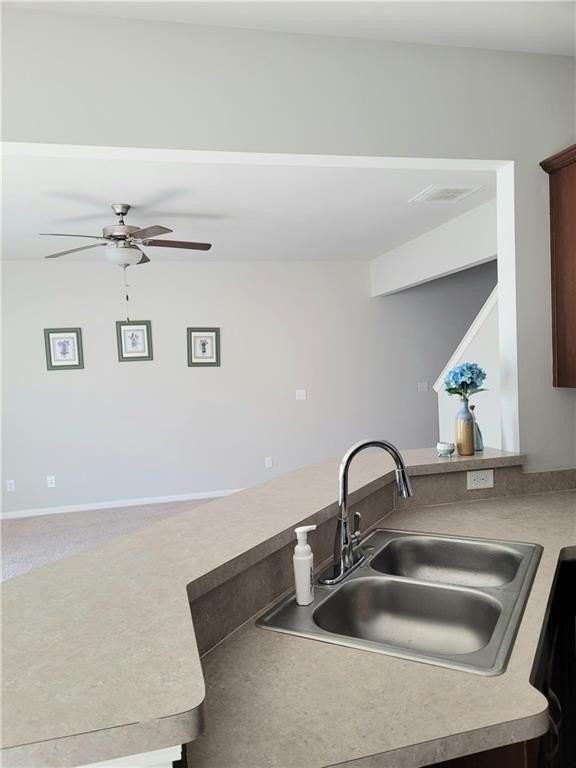 76 Greenfield Dr - Photo 5 of 18