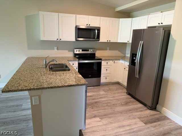 1627 Sw 32nd Ter - Photo 3 of 11