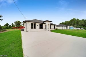 featured image of 462 Lampion Ave S