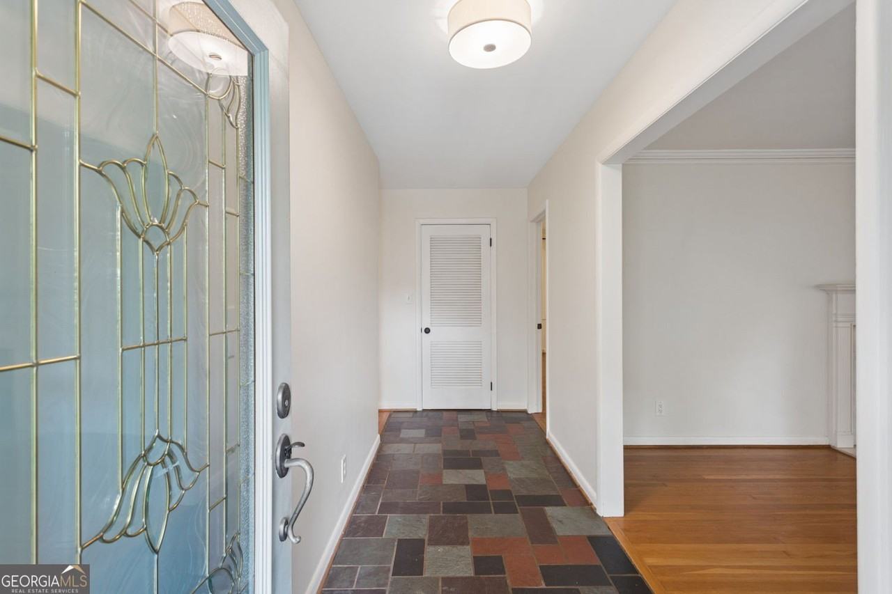 4775 Merlendale Ct - Photo 4 of 22