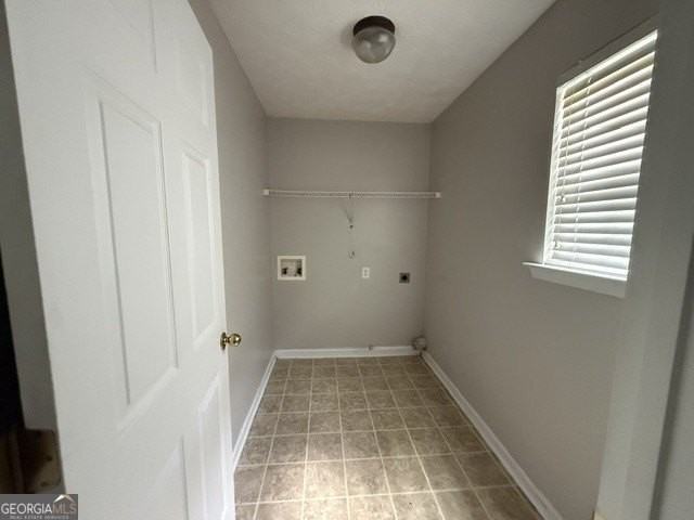 743 Mesa Rd - Photo 4 of 9