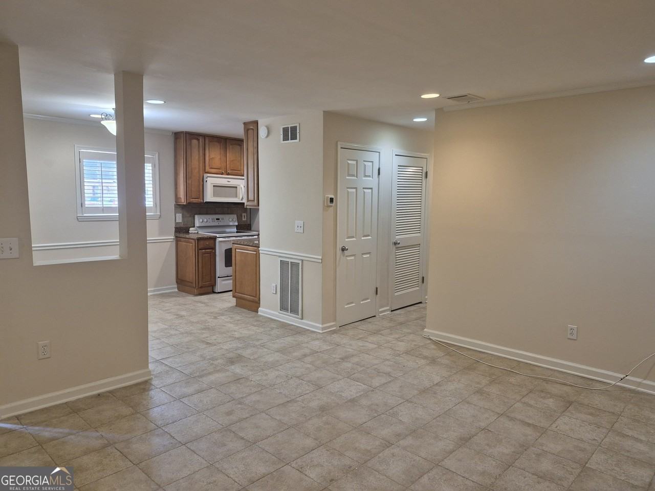 49 Monet Ct Nw - Photo 2 of 13