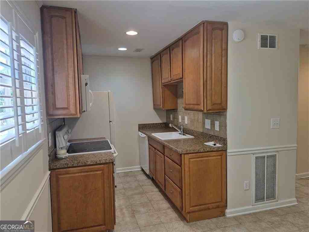 49 Monet Ct Nw - Photo 6 of 13