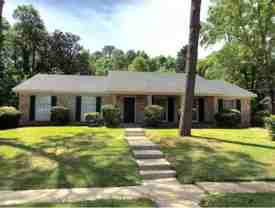 6225 Parkwood Dr - Photo 1 of 1