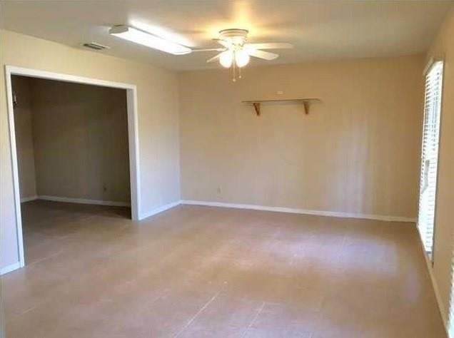 6225 Parkwood Dr - Photo 2 of 18