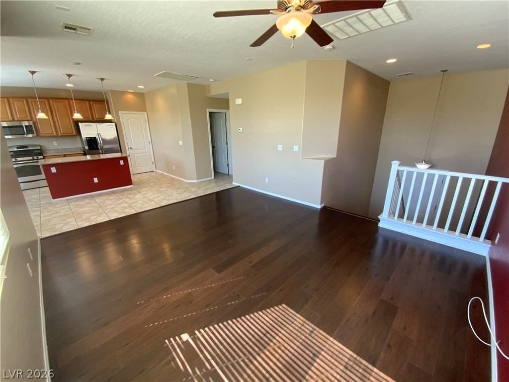 10351 Poplar Park Ave - Photo 4 of 20