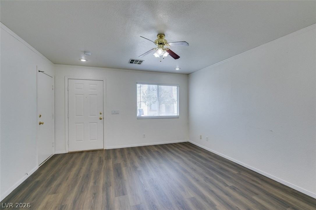 9980 Fine Fern St - Photo 7 of 41