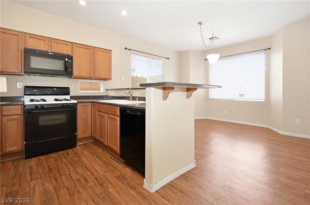10624 Allegrini Dr - Photo 4 of 26