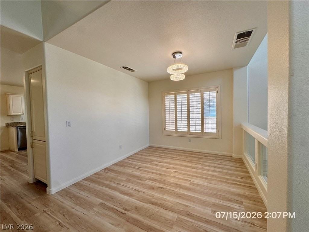10921 Calcedonian St - Photo 7 of 50