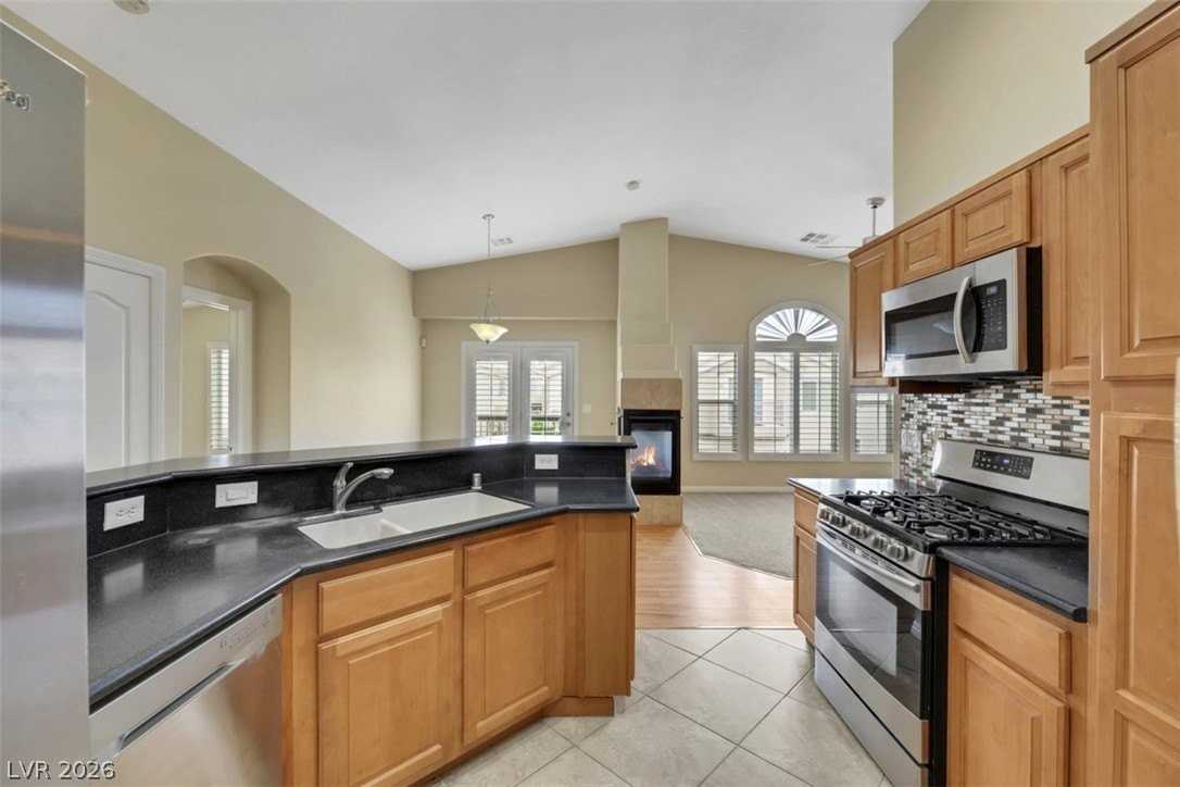 9982 Aspen Rose St #101 - Photo 7 of 19