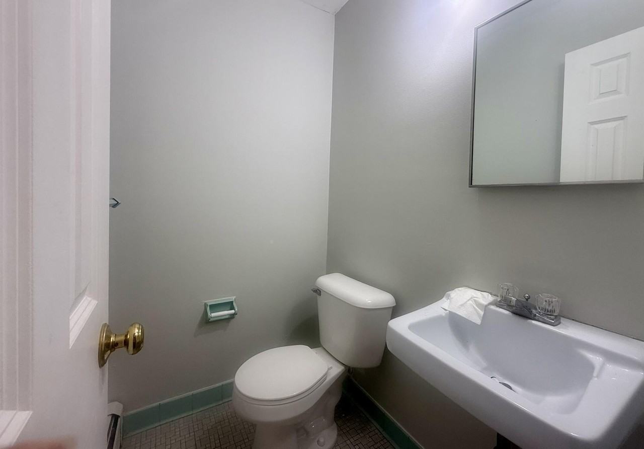 410 S Revena Blvd - Photo 6 of 15