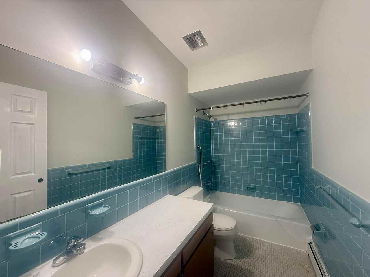 410 S Revena Blvd - Photo 7 of 15