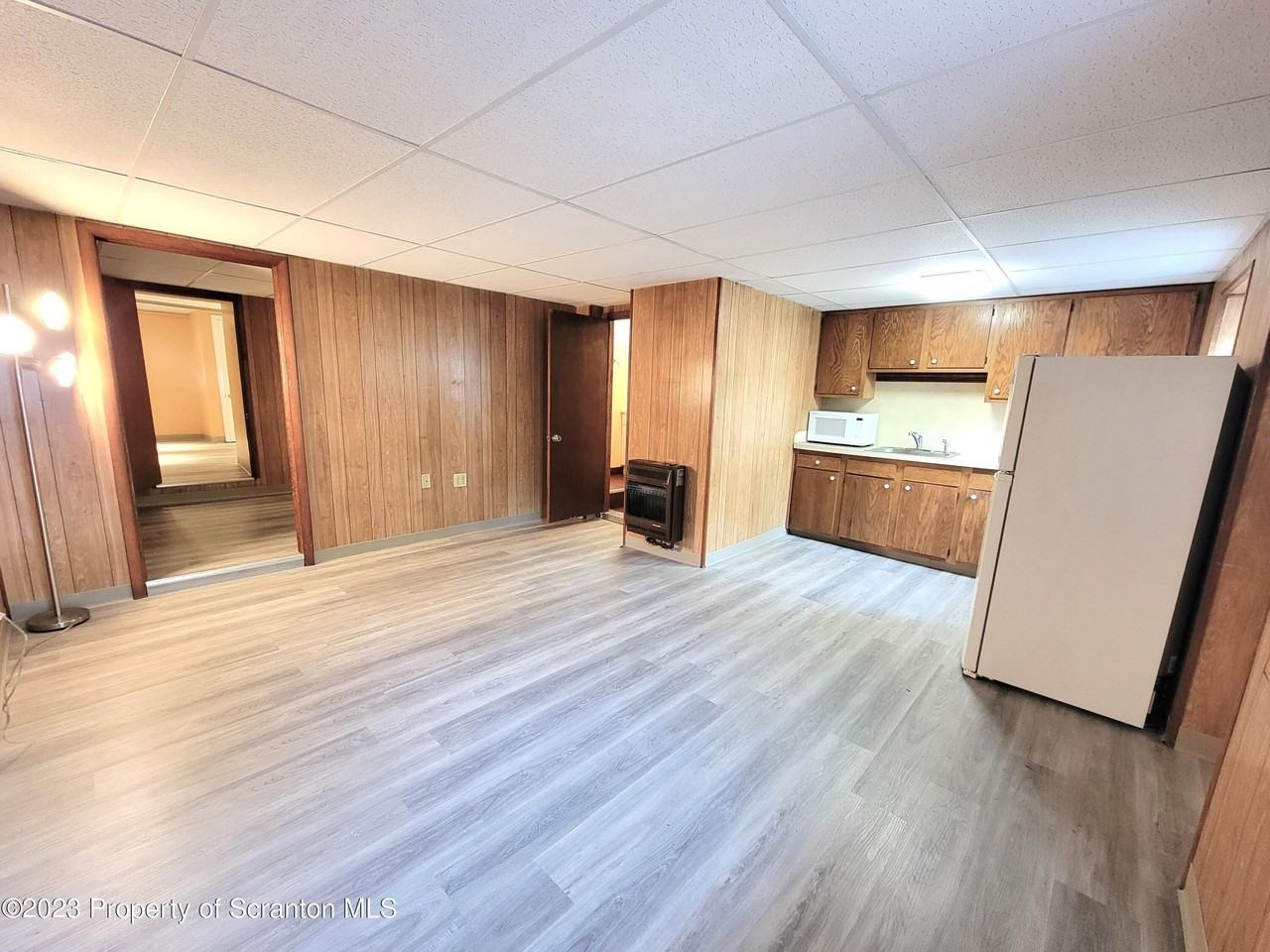 1817 Ash St #B - Photo 4 of 9
