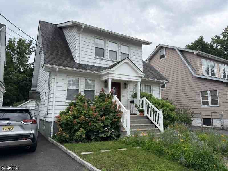 86 Jacoby St - Photo 2 of 27