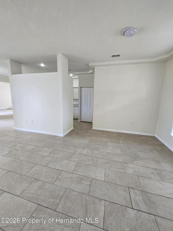 13130 Odham St - Photo 2 of 14