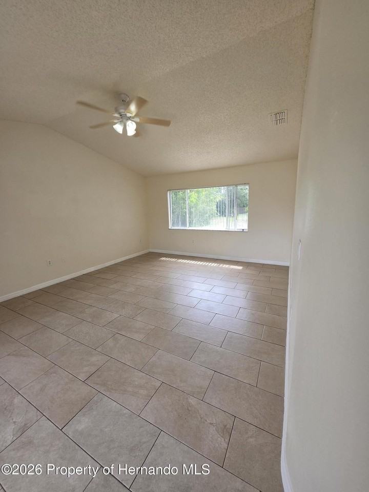 13130 Odham St - Photo 6 of 14