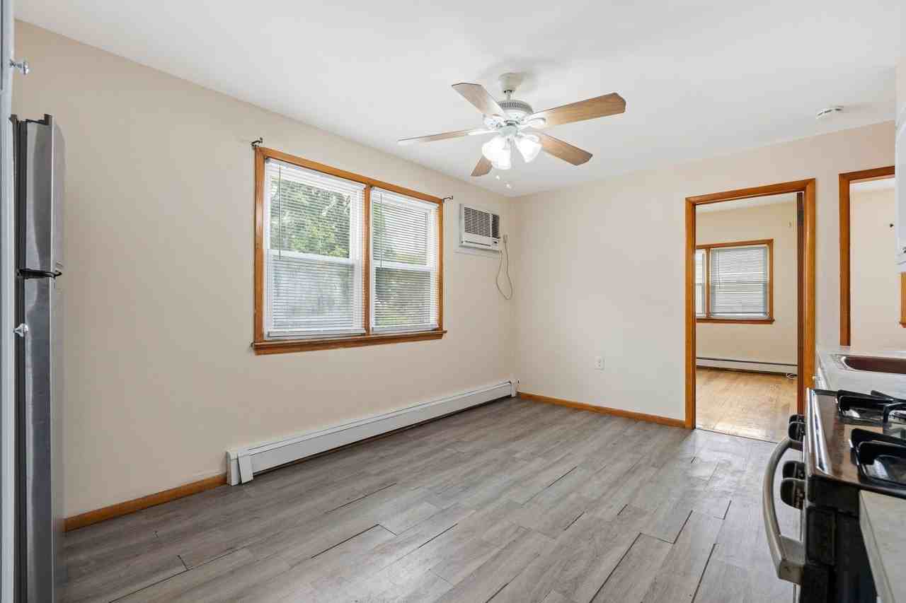 39 W 51st St #3 - Photo 2 of 15