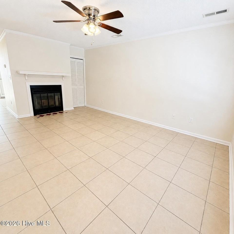 2905 Cedar Creek Rd #E - Photo 2 of 15