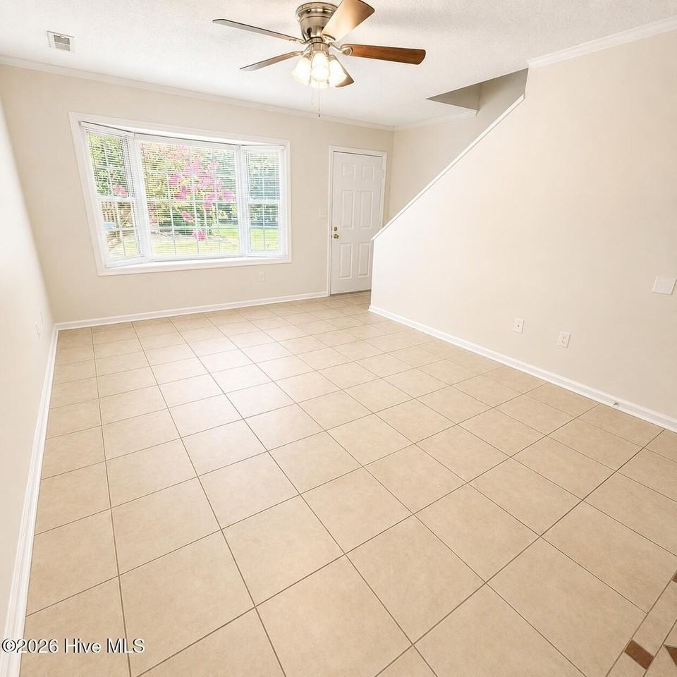 2905 Cedar Creek Rd #E - Photo 4 of 15