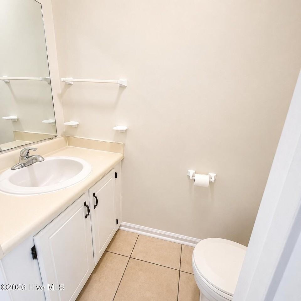 2905 Cedar Creek Rd #E - Photo 5 of 15