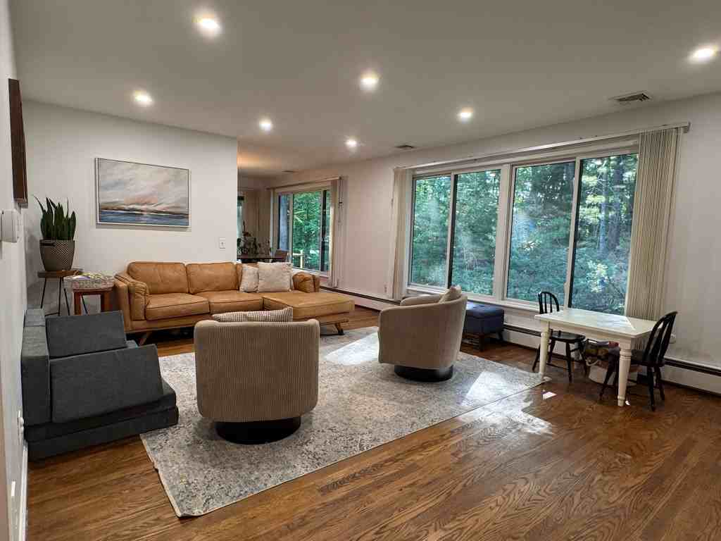 1 Cyr Cir #1 - Photo 4 of 19