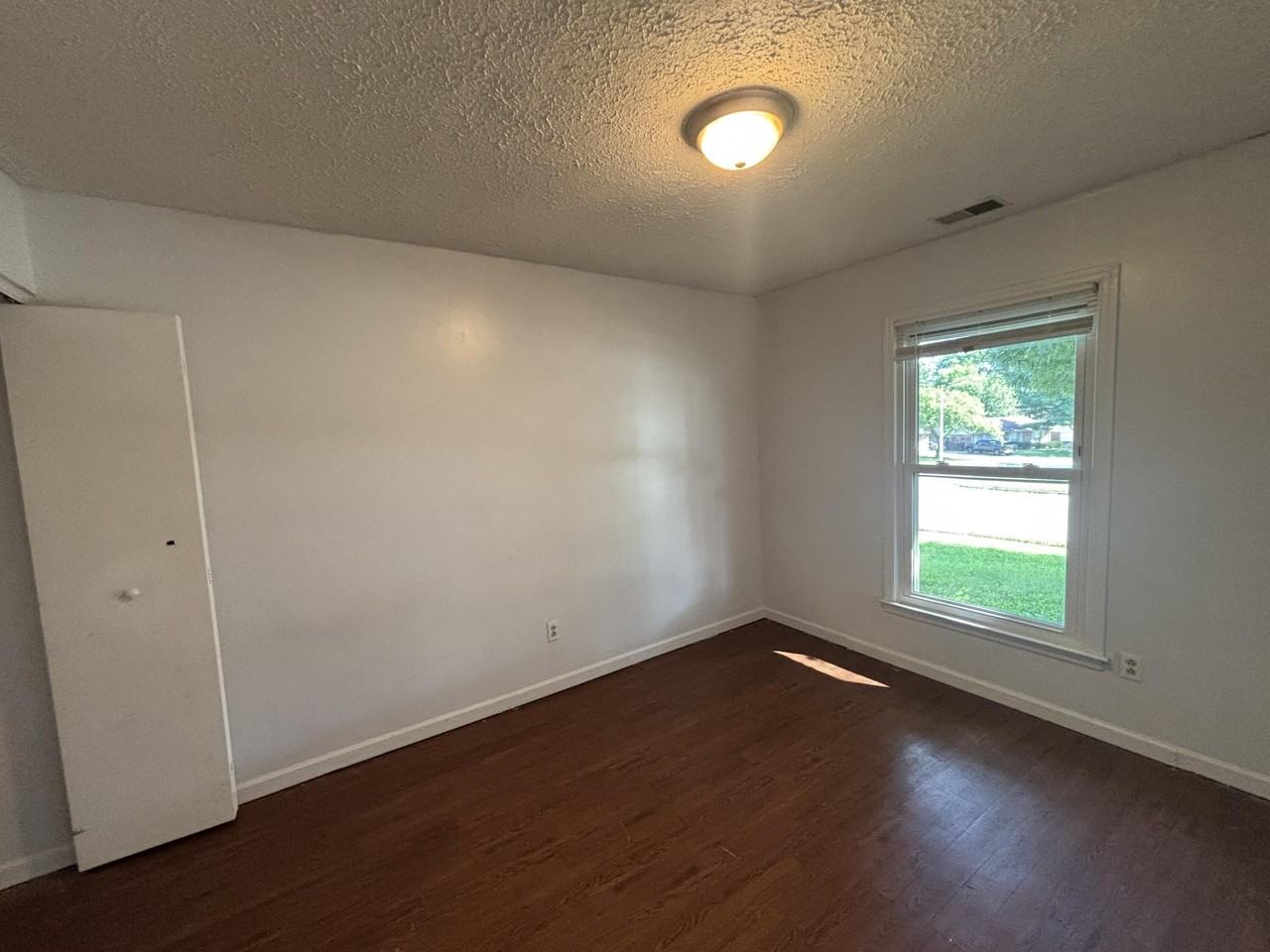 3365 Hartston Dr - Photo 5 of 8
