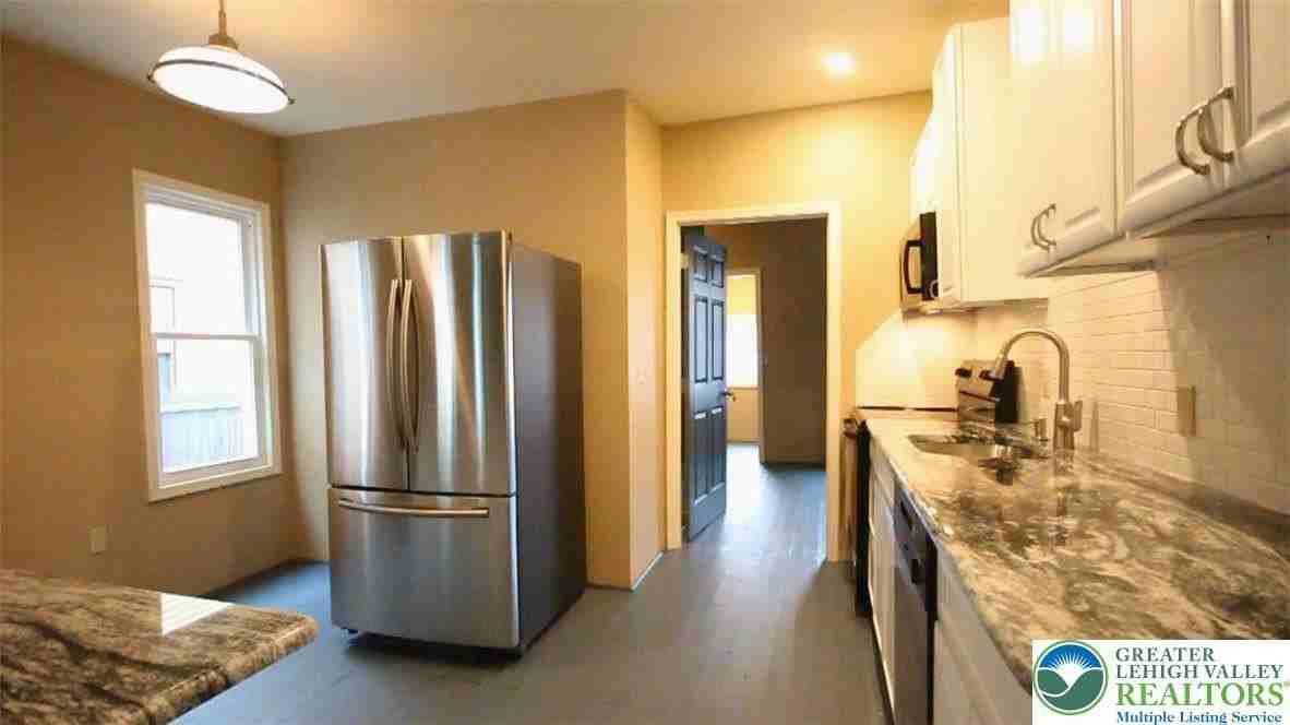 71 W Goepp St - Photo 3 of 21