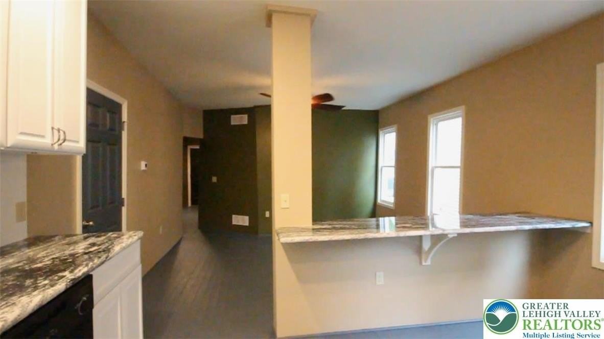 71 W Goepp St - Photo 4 of 21