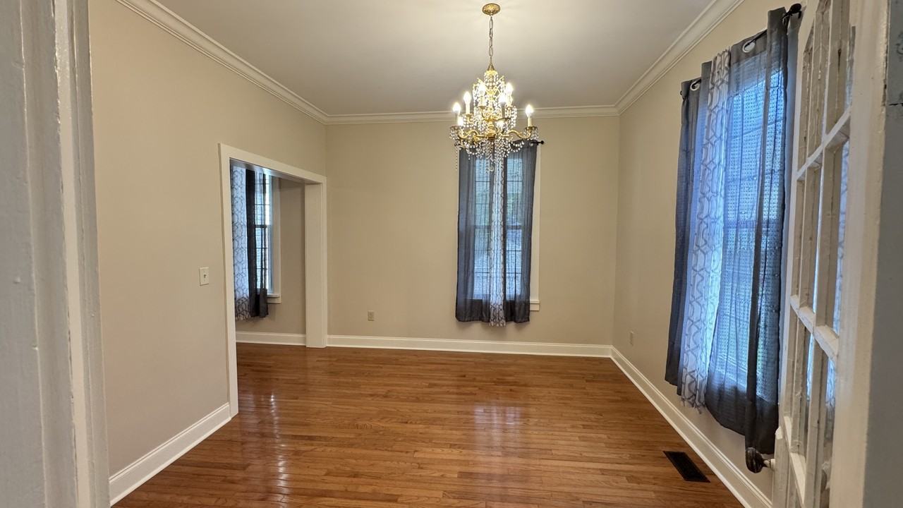 312 Lynn Ave #1 - Photo 7 of 17