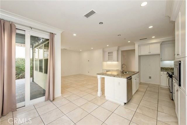 14 Sedgewick - Photo 7 of 8