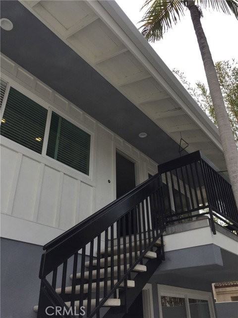 1505 Palm Ave #B - Photo 3 of 6