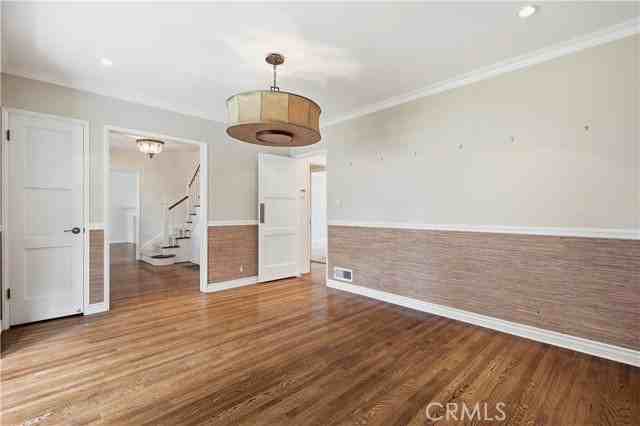 1536 Bradbury Rd - Photo 3 of 4