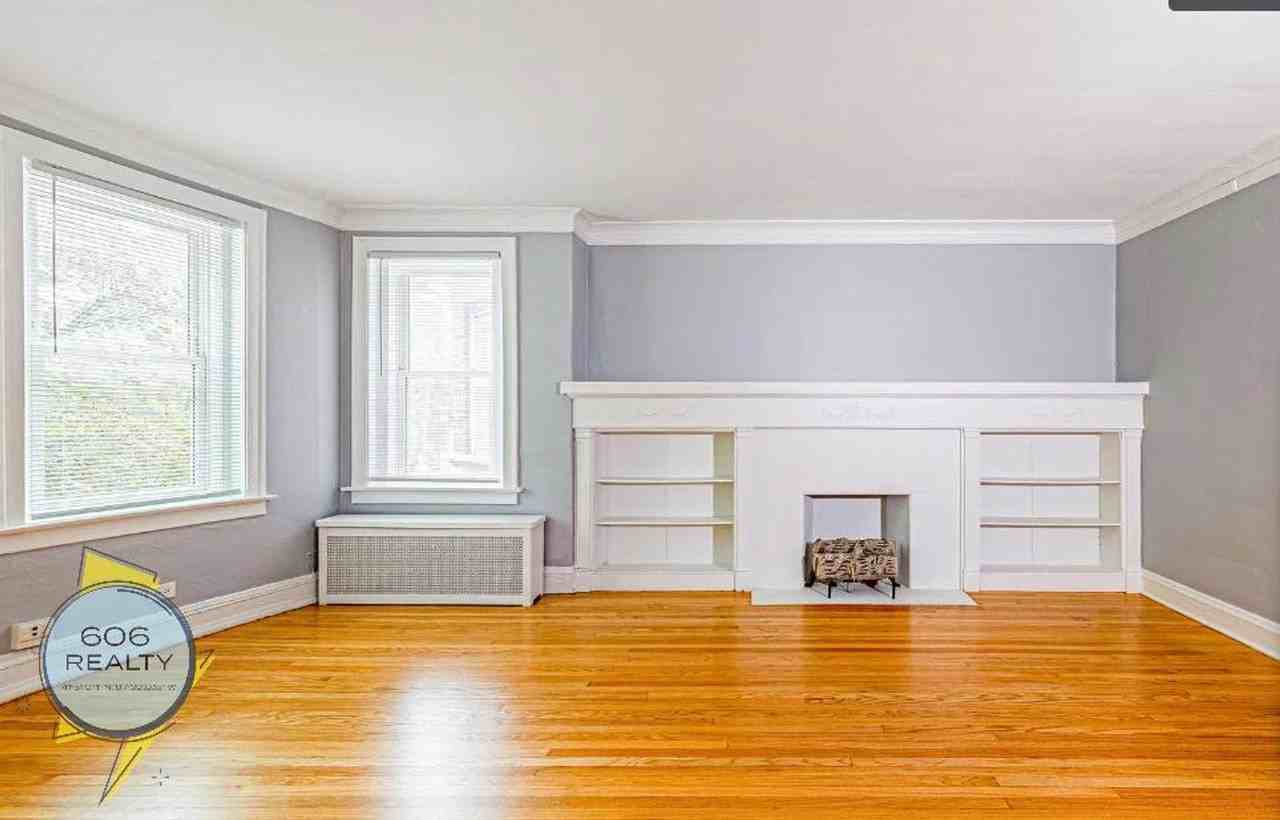 1463 W Edgewater Ave #1 - Photo 6 of 8