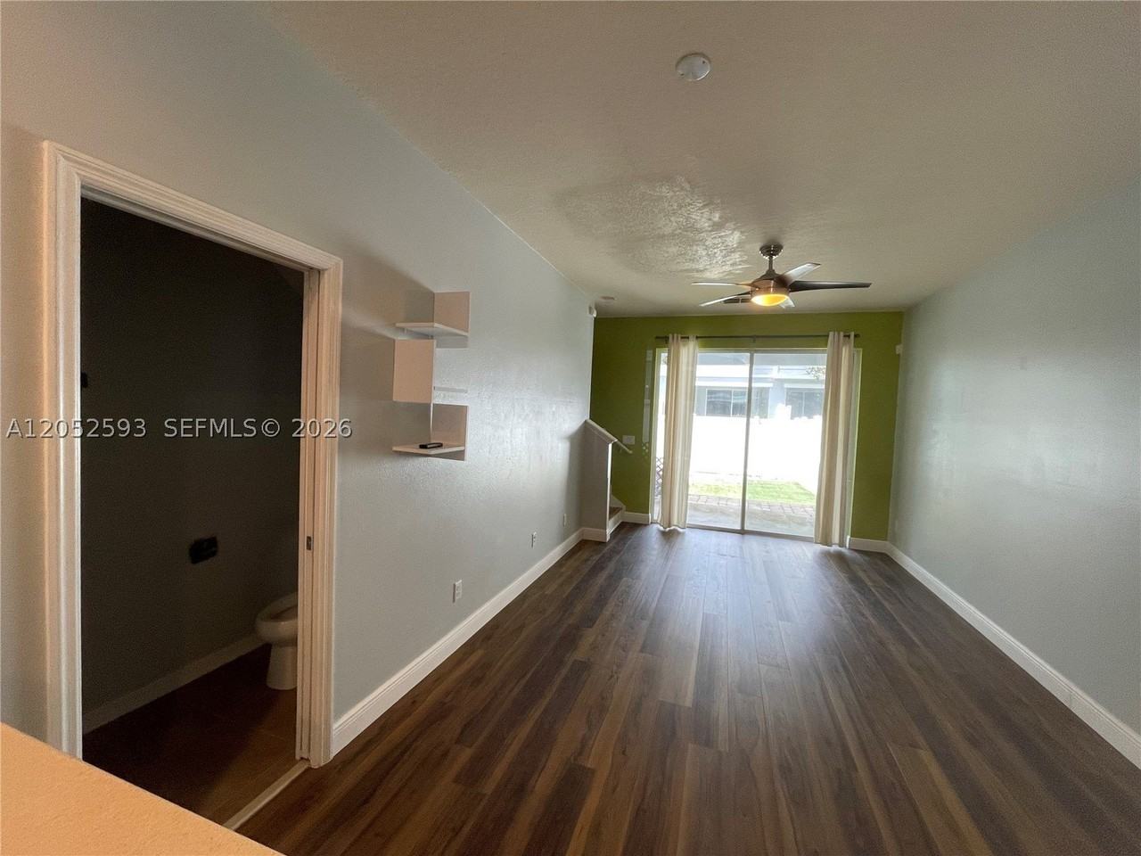 9038 Shepton St - Photo 6 of 22