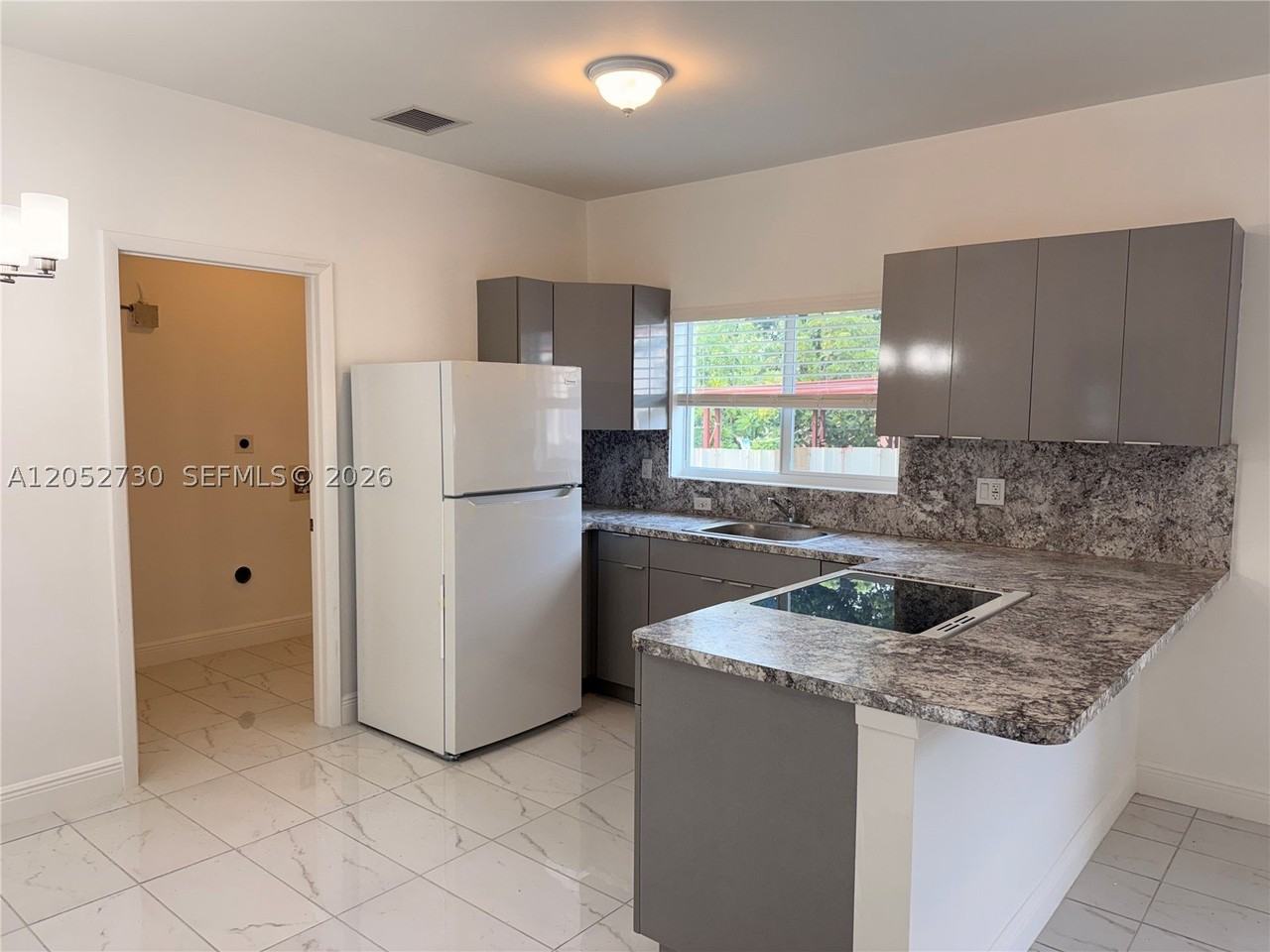 3027 Nw 23rd Ave #2 - Photo 5 of 21