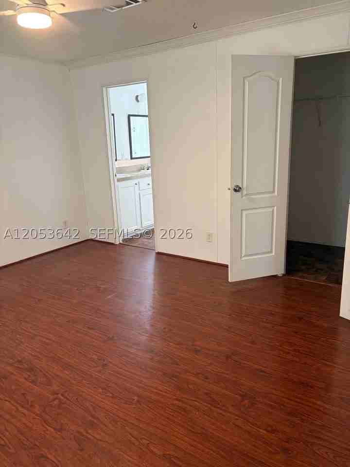 390 Nw 134th Ave - Photo 6 of 17