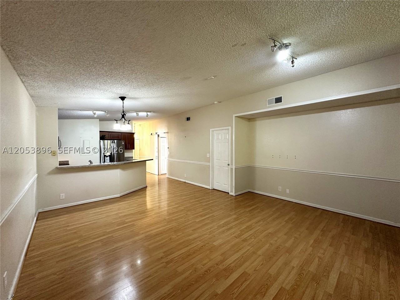 11703 Timbers Way #11703 - Photo 6 of 37