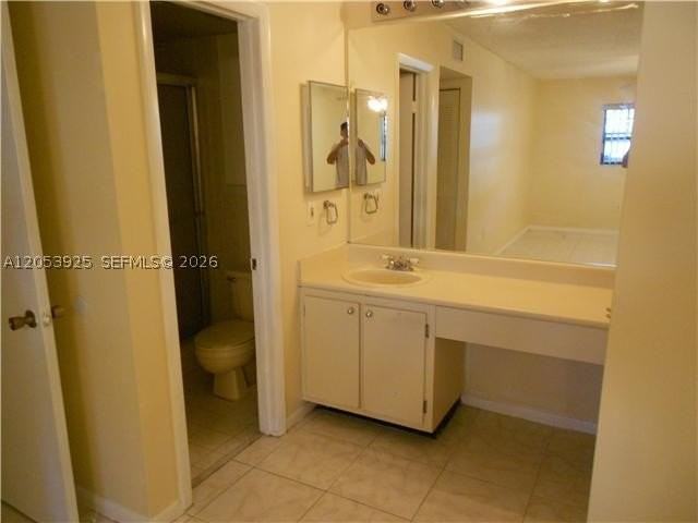 829 Ne 199th St #204 - Photo 6 of 10