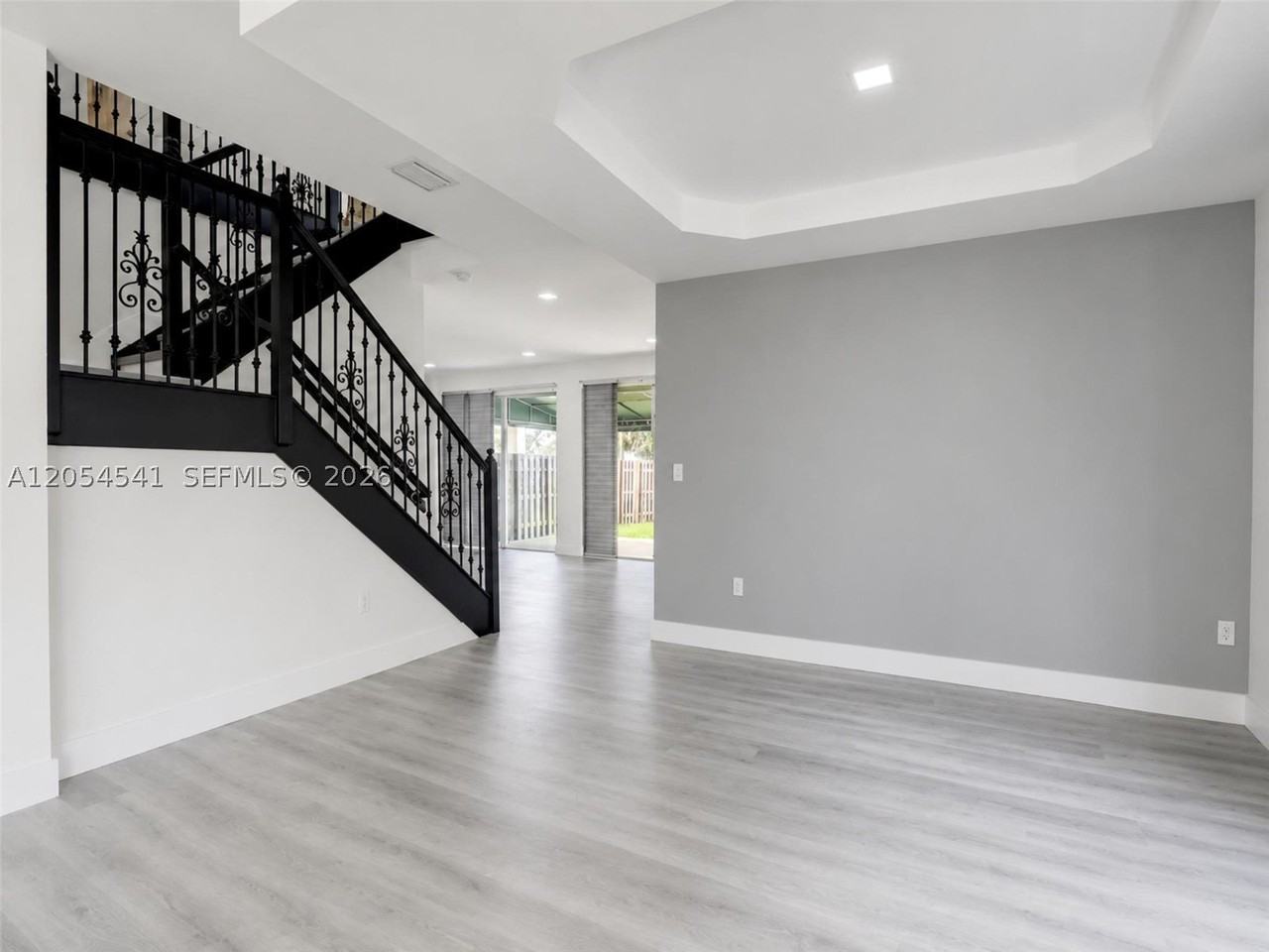 10956 Nw 73rd St #10956 - Photo 4 of 47
