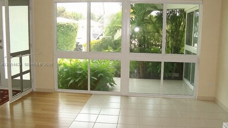 223 Marine Ct #0 - Photo 7 of 11